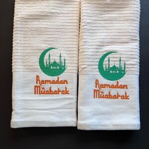 Cream Ramadan Mubarak Towels